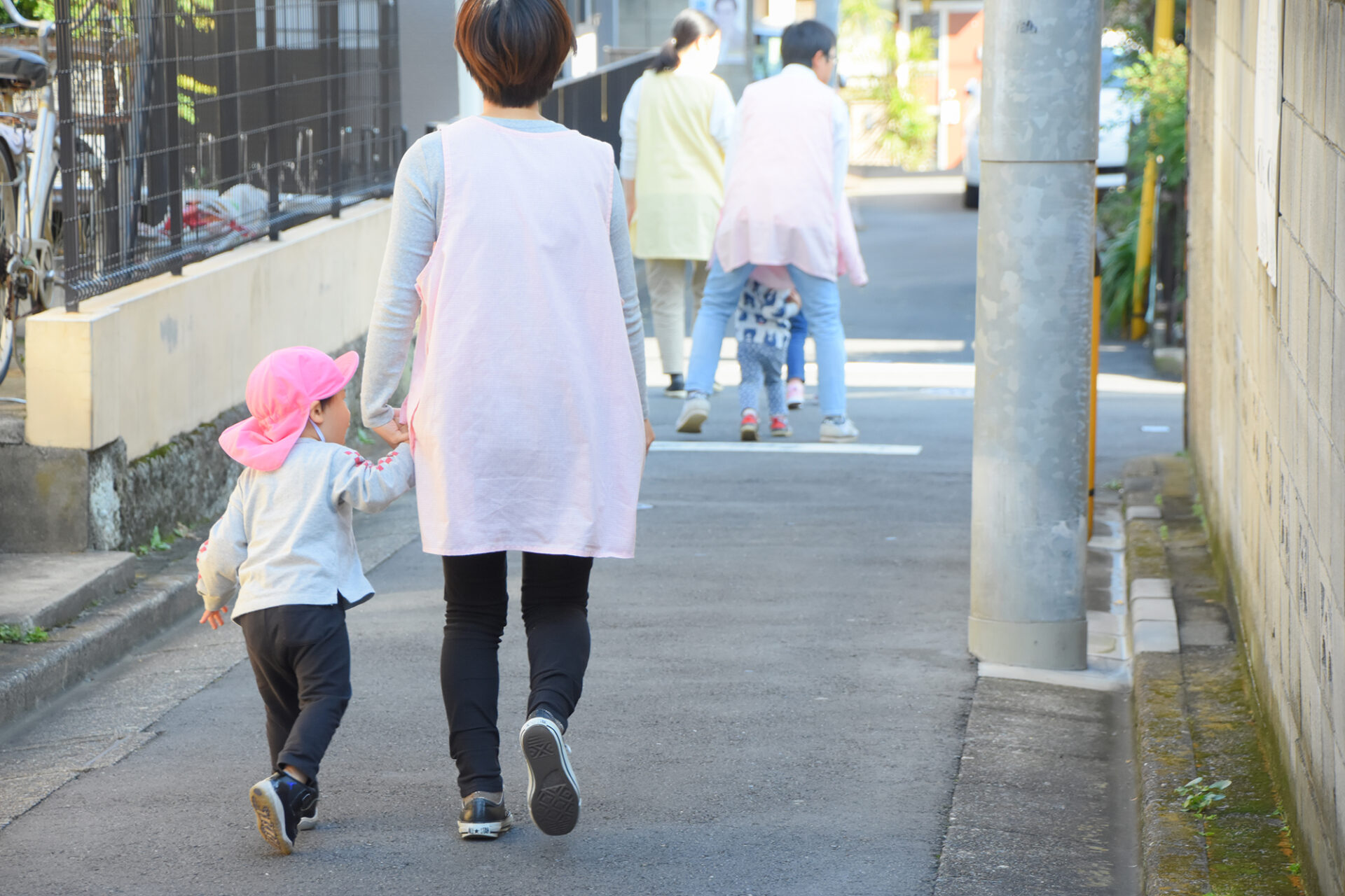 社会は変えられる！保育士の行動で安全な歩道橋に